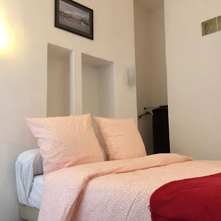 Euromed - Les Docks Apartman
